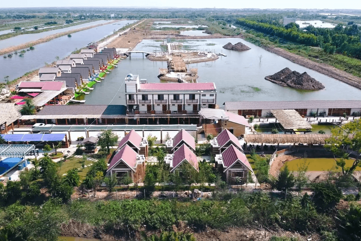 Giá về khu du lịch làng yến
